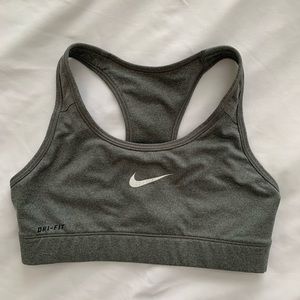 Nike Women’s Sports Bra Size XS